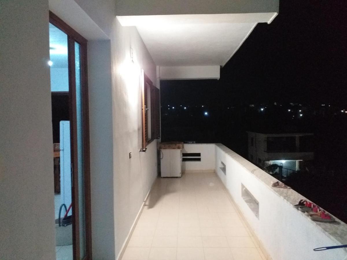 Vila Bali Durrës Esterno foto